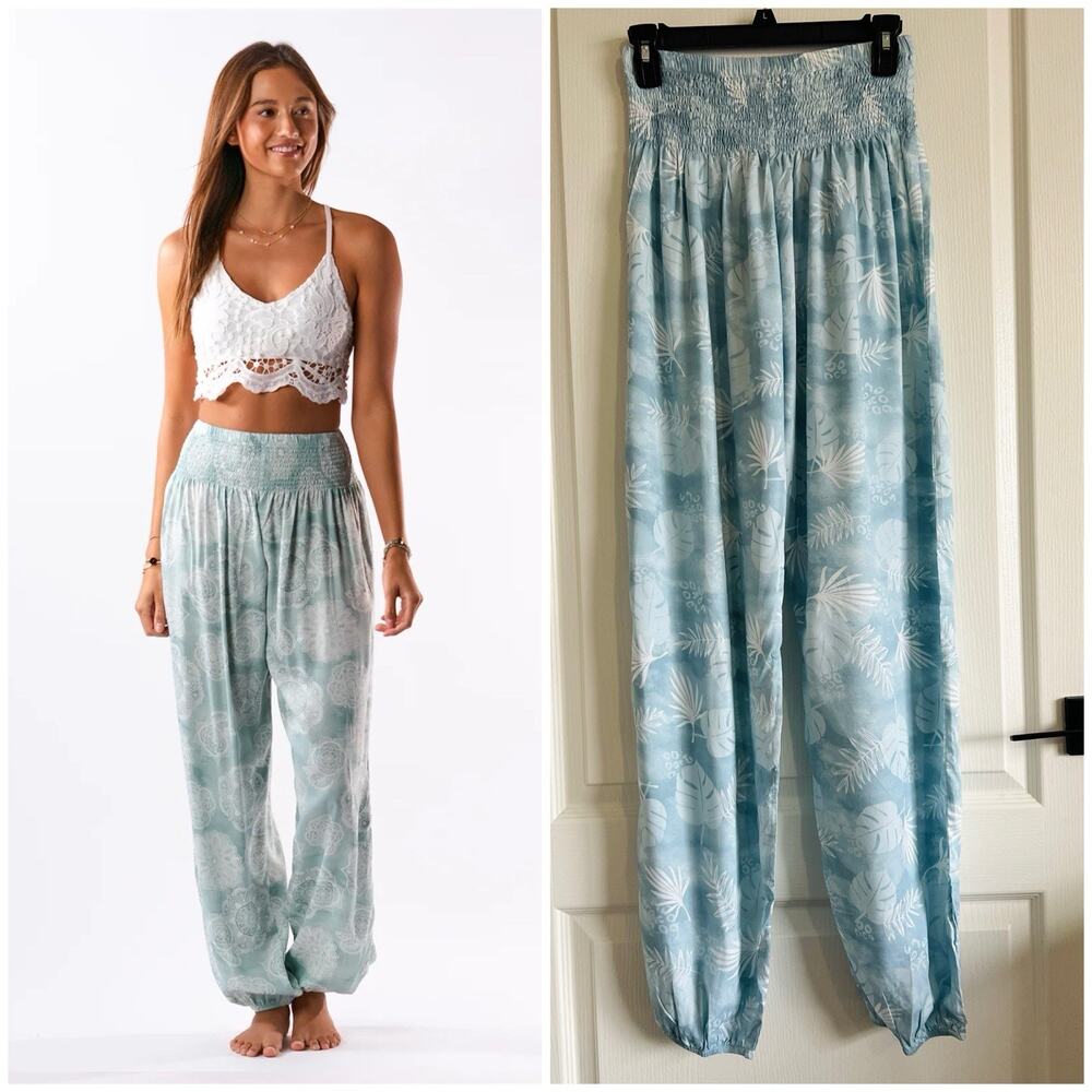Lotus and Luna S/M Zanzibar Island Pants Harem Yoga Bohemian Light Blue Palm MWT